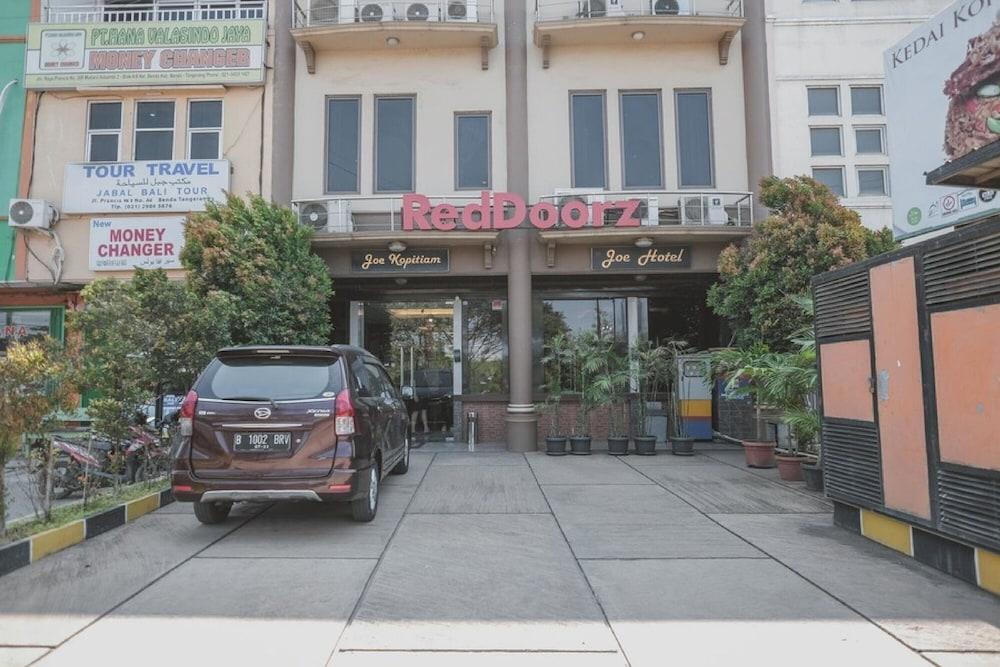 Reddoorz Plus Near Soekarno Hatta Airport 2 Тангеранг Екстер'єр фото