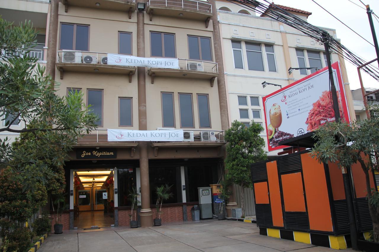 Reddoorz Plus Near Soekarno Hatta Airport 2 Тангеранг Екстер'єр фото